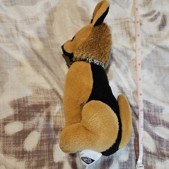 BLUEY LOVES PUPS featuring Paw Patrol - Picture 10 of 15